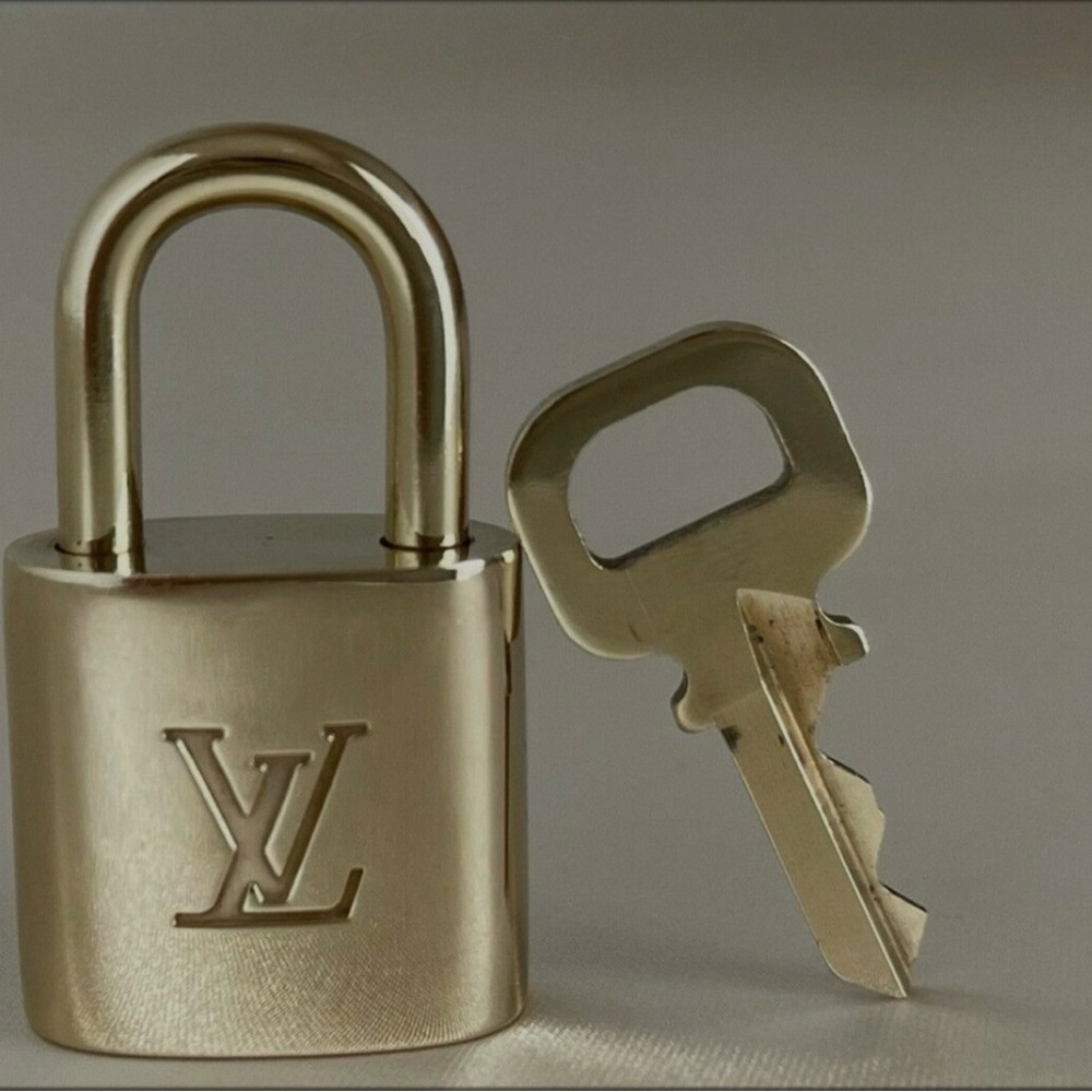 Louis Vuitton #344 Lock and Key 🔐✨